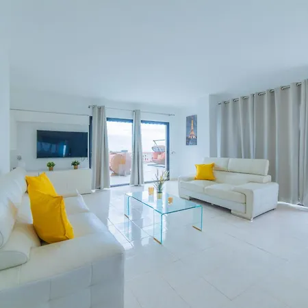 Club Paraiso Apartment *