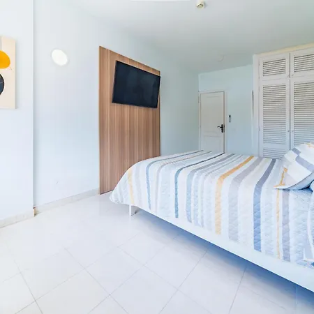 Club Paraiso Apartment *